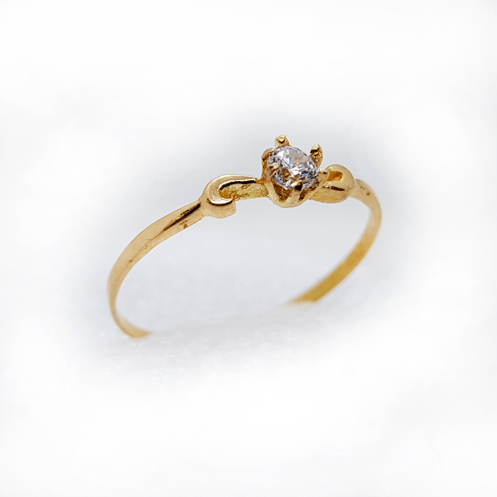 Latest Decent Gold Ring For Girls