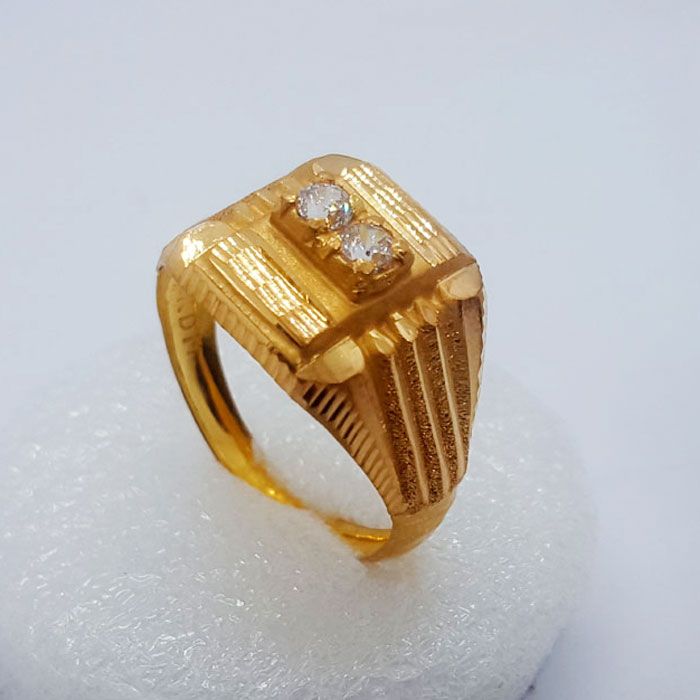 Decent Gold Ring For Mens
