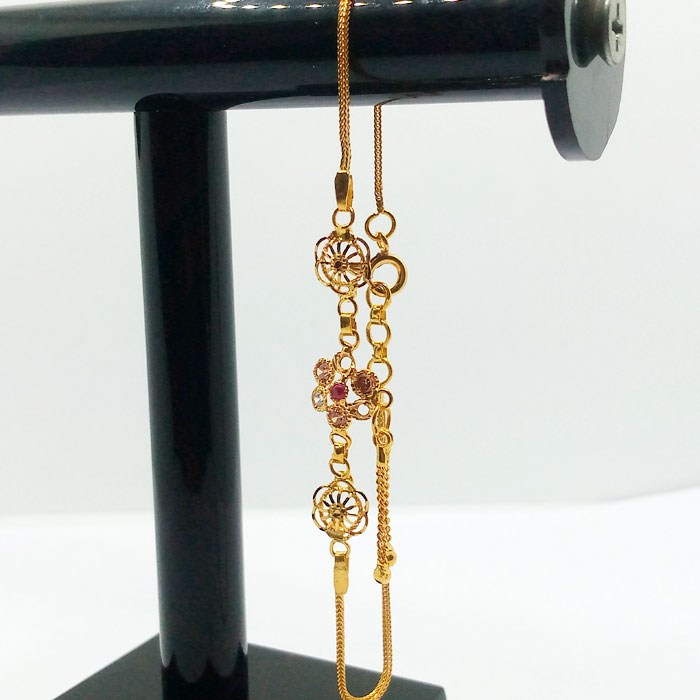 Unique Design Gold Bracelet
