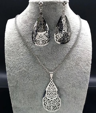 Stainless Steel Set Jewellery Price in Pakistan